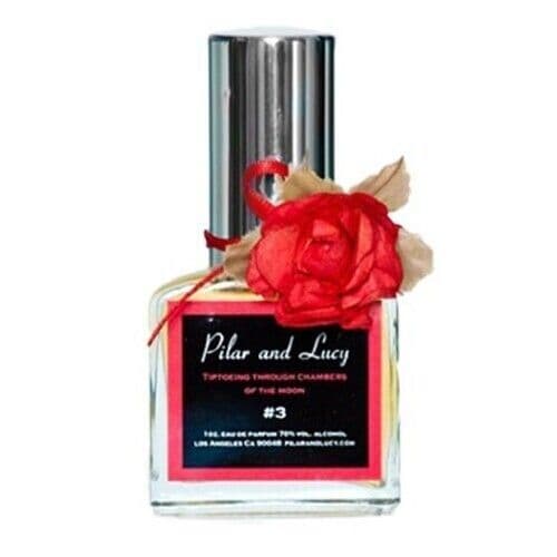 Tiptoeing through chambers of the moon Eau de Parfum