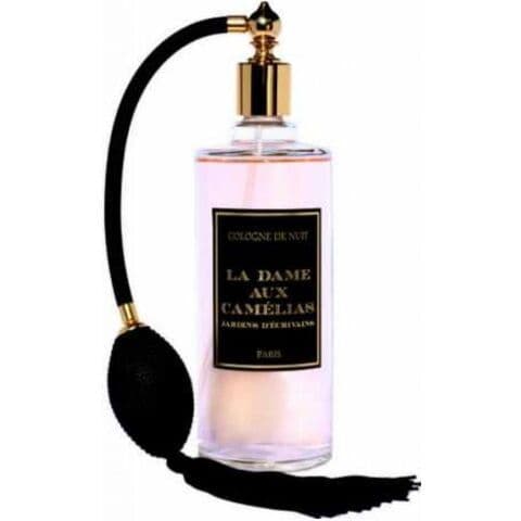 عطر لا دام اوكس كامِليس- نايت كولون جاردينز دي إكريفيانز