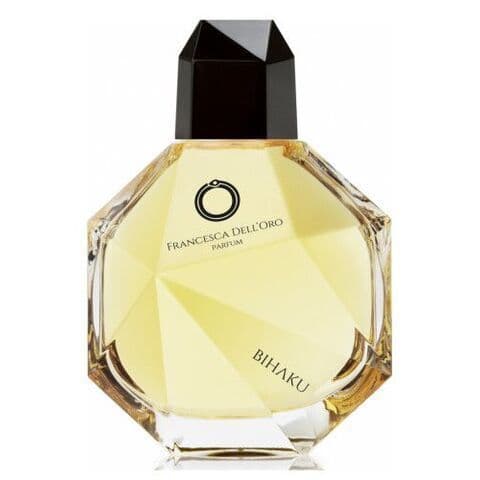 عطر فرانشيسكا بيهاكو