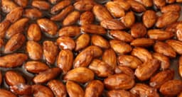 لوز محلى